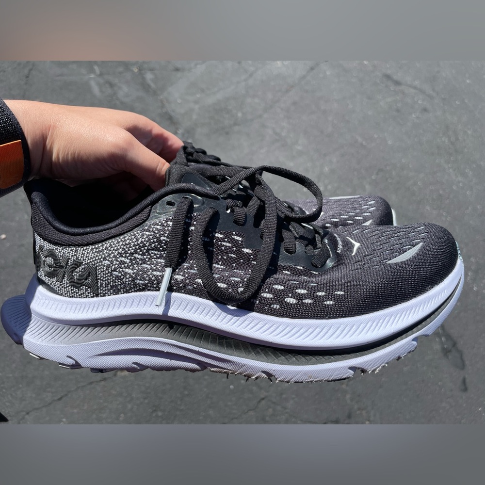 HOKA Kawana Road-Running Shoes - Women’s sz. 7, Black/White - used!